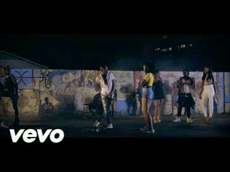 VIDEO + AUDIO | Tekno – Wash