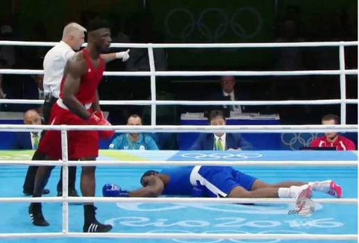 Nigerian boxer Efe Ajagba knocks out opponent in 157 seconds, Read what Nigerians are saying