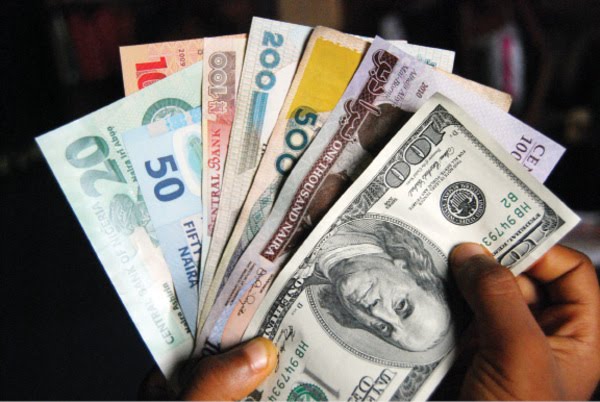 Naira weakens to dollar