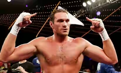 Fury accepts Anthony Joshua’s all-British heavyweight title challenge