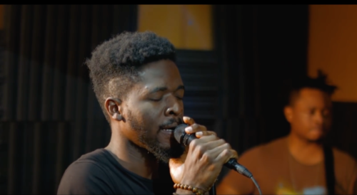 VIDEO | Johnny Drille – Wait For Me (Johnny’s Room Live)