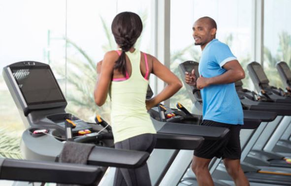7 health benefits of going to the gym