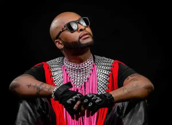 Vusi Nova reacts to reports of fighting Nathi Mankayi over sponsored car