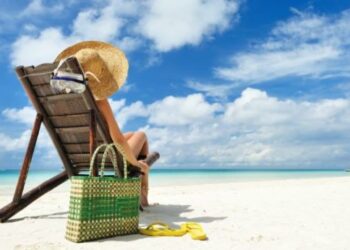 5 tips for keeping your valuables safe at the beach