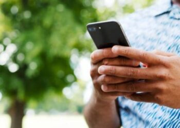 3 money apps young people can use to take control of their finances