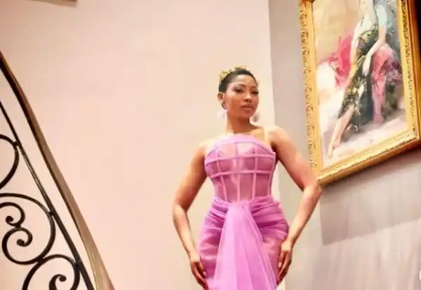Enhle Mbali introduces her role in new series, “How to Manifest a Man” (Video)