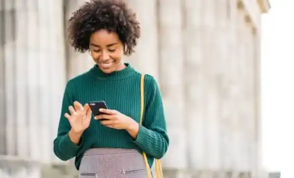 6 thoughts we all have on the day our salary gets credited