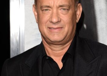 Tom Hanks Net Worth ; How Rich is Tom?