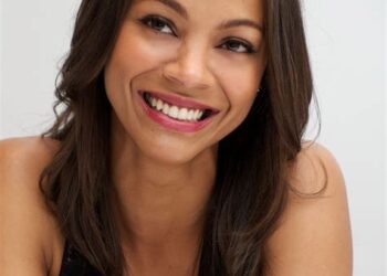 Zoe Saldana Net Worth ; How Rich Is the American Actress?