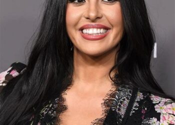 Vanessa Bryant Net Worth; How Rich is Vanessa?