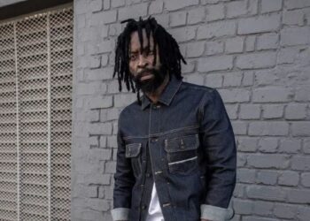 “It’s beautiful to me, fix your bank account” DJ Sbu reacts to advice on fixing his hair and beard