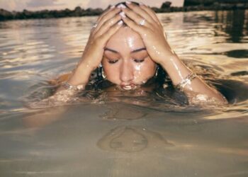 DOWNLOAD Cleo Sol – Please Don’t End It All mp3