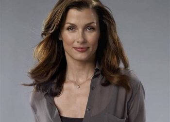 Bridget Moynahan Net Worth; How Rich is Bridget Moynahan?