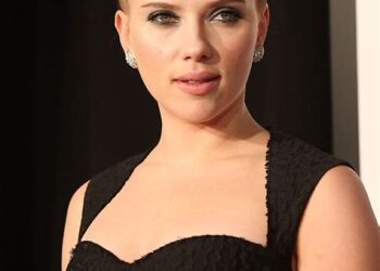 Scarlett Johanson Net Worth; How Rich is Scarlett Johanson?