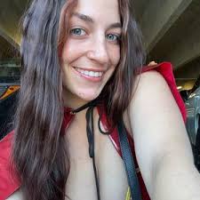 Meggyeggo Biography, Pastelink, Tiktok Arch My Back Leaked Videos