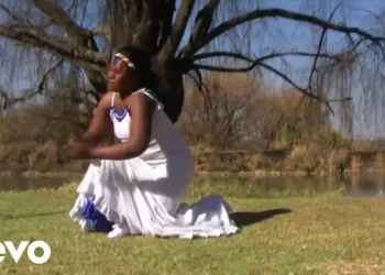 DOWNLOAD Mazilankatha Lo Dumo Lwabantwana – Ningamakholwa Kanjani mp3