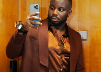 DOWNLOAD Wizard Chan ft Sabinus – Government Na Wa mp3